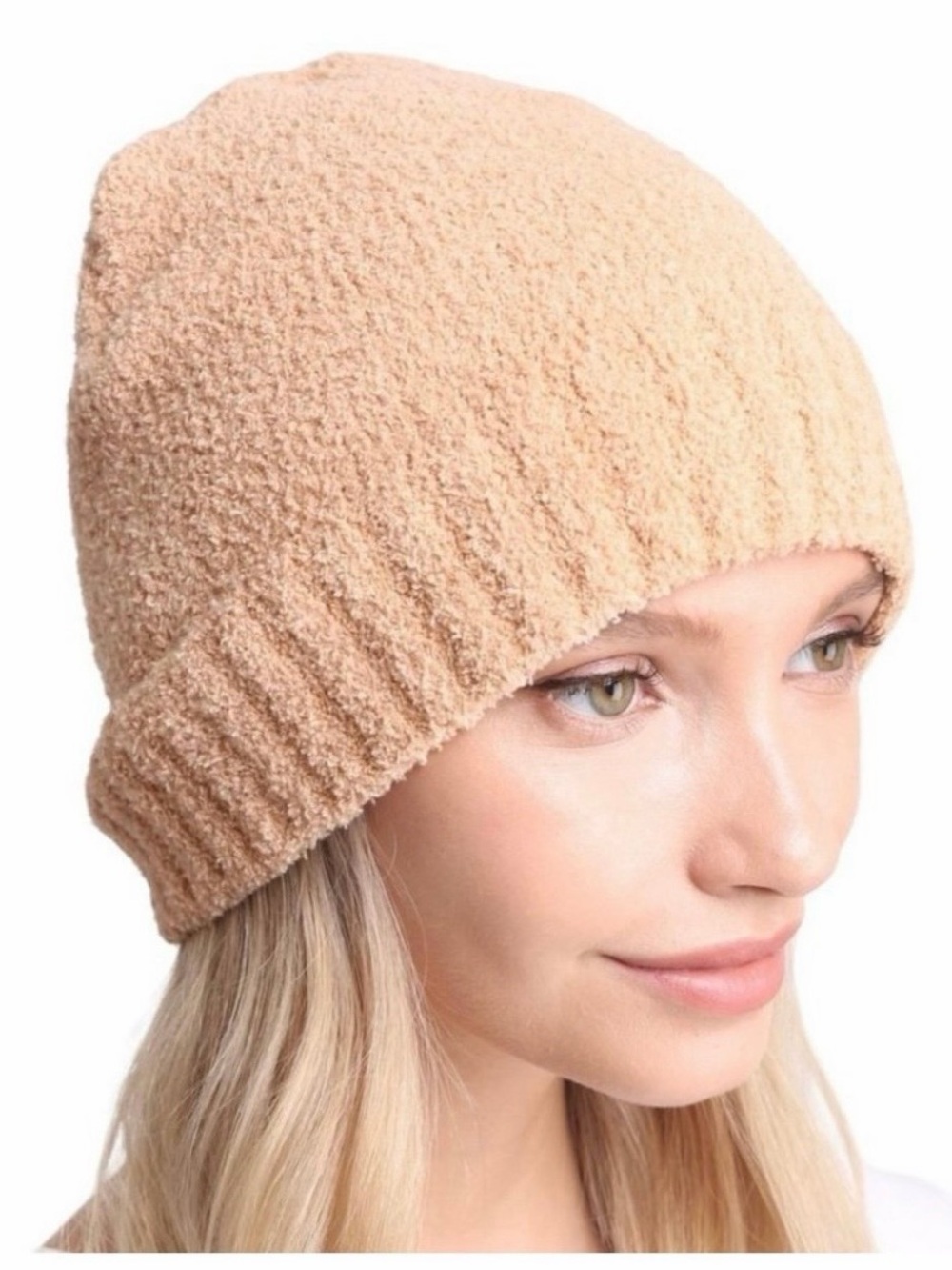 Comfyluxe Unisex Camel Fuzzy Knit Beanie – NWT